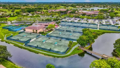 19 Cambria Road Palm Beach Gardens FL 33418