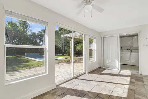376 SW 2nd Street Boca Raton FL 33432