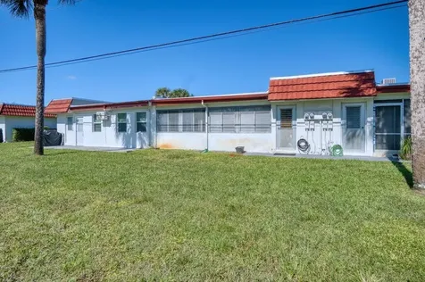 5800 Fernley Drive West Palm Beach FL 33415