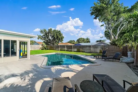 4193 Hyacinth Circle Palm Beach Gardens FL 33410