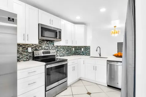 153 W Laurel Drive Margate FL 33063