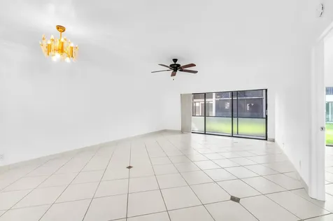 153 W Laurel Drive Margate FL 33063