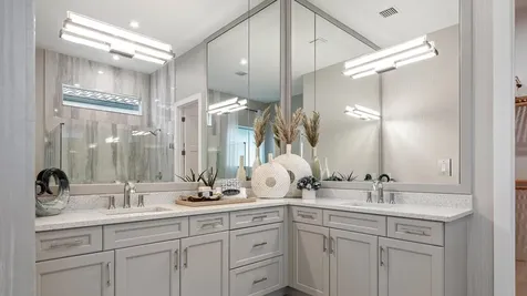 13585 Sw Shinnecock Drive Port Saint Lucie FL 34987