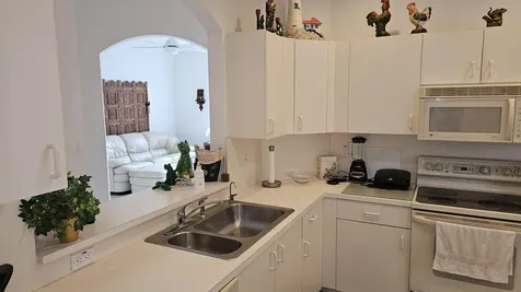 9628 Crescent View Drive Boynton Beach FL 33437