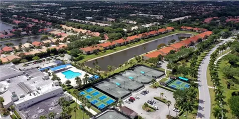 9628 Crescent View Drive Boynton Beach FL 33437