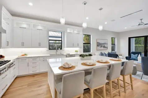 245 Alhambra Place West Palm Beach FL 33405