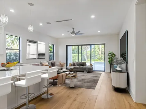 245 Alhambra Place West Palm Beach FL 33405