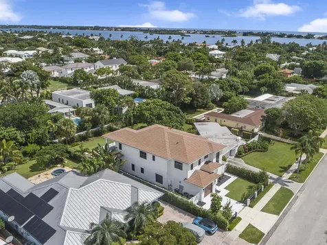 245 Alhambra Place West Palm Beach FL 33405