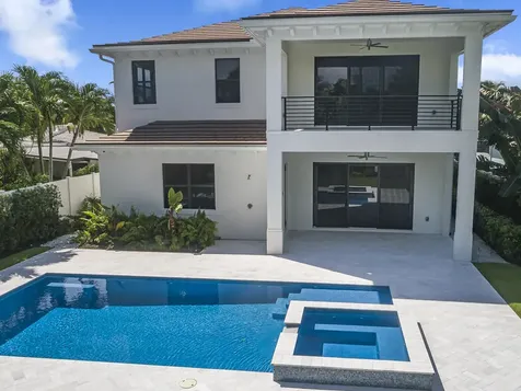 245 Alhambra Place West Palm Beach FL 33405