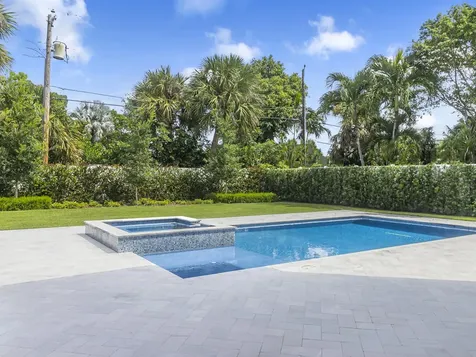 245 Alhambra Place West Palm Beach FL 33405