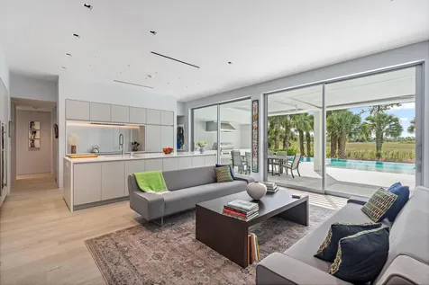 13421 Sabal Chase Palm Beach Gardens FL 33418