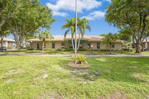 9840 Pineapple Tree Drive Boynton Beach FL 33436