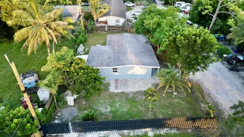 3927 Allison Court Lake Worth FL 33461