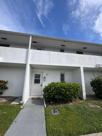 141 West Court Royal Palm Beach FL 33411