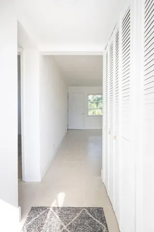 141 West Court Royal Palm Beach FL 33411