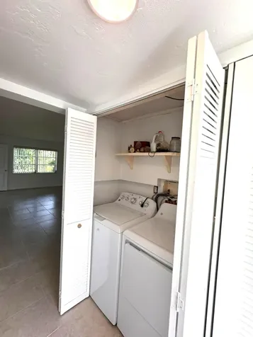 141 West Court Royal Palm Beach FL 33411