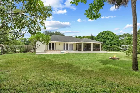 148 Scarborough Terrace Wellington FL 33414