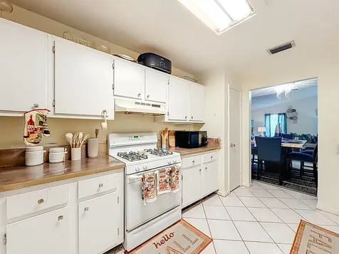 4484 Walden Circle Lake Worth FL 33463