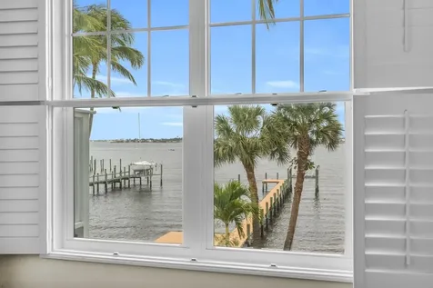 1009 Nw Terrace Road Stuart FL 34994