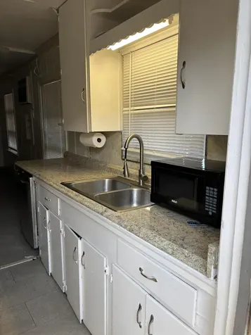 1025-1027 NE 16 Terrace Fort Lauderdale FL 33304