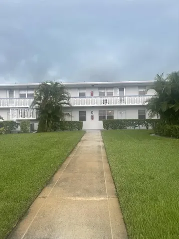 354 Norwich O West Palm Beach FL 33417