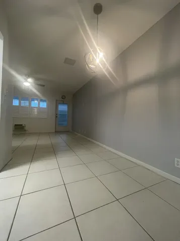 354 Norwich O West Palm Beach FL 33417