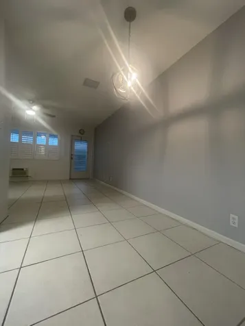 354 Norwich O West Palm Beach FL 33417