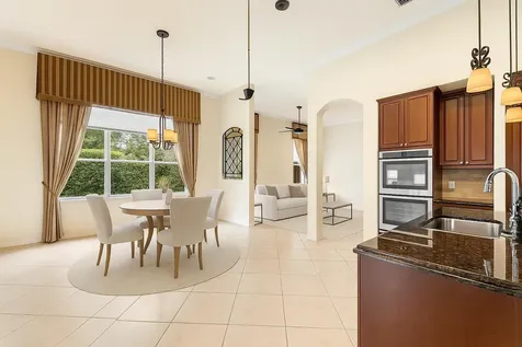 195 Sedona Way Palm Beach Gardens FL 33418