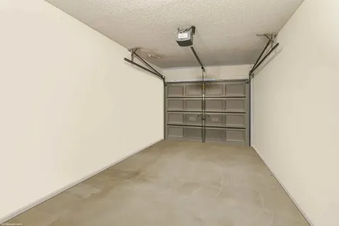 23 Lexington Lane Palm Beach Gardens FL 33418