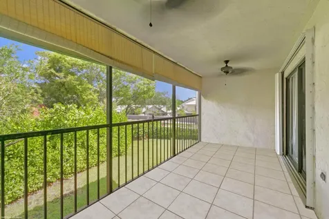 23 Lexington Lane Palm Beach Gardens FL 33418