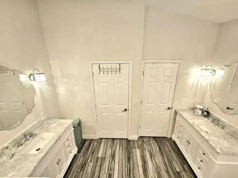 9825 Mantova Drive Lake Worth FL 33467