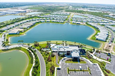 11543 Sw Viridian Boulevard Port Saint Lucie FL 34987