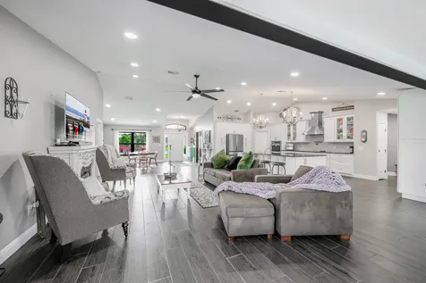 5871 Nw Corso Court Port Saint Lucie FL 34986