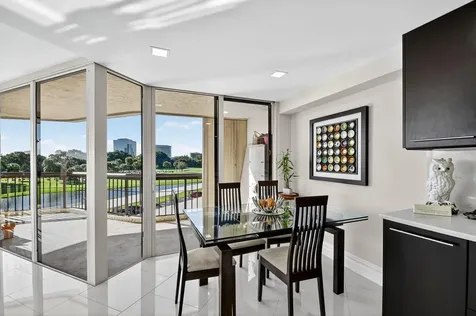 1900 Consulate Place West Palm Beach FL 33401