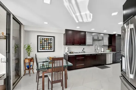 1900 Consulate Place West Palm Beach FL 33401