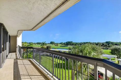 1900 Consulate Place West Palm Beach FL 33401