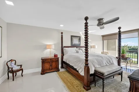 1900 Consulate Place West Palm Beach FL 33401