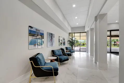 1900 Consulate Place West Palm Beach FL 33401