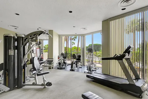 1900 Consulate Place West Palm Beach FL 33401