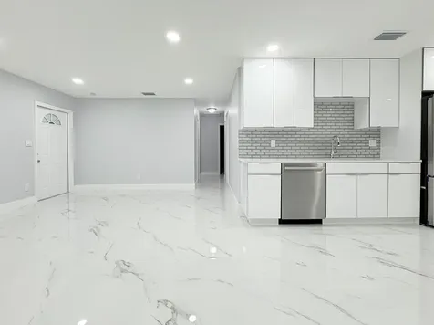 512 Aspen Road West Palm Beach FL 33409