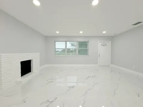 512 Aspen Road West Palm Beach FL 33409