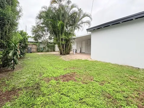 512 Aspen Road West Palm Beach FL 33409