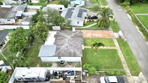 512 Aspen Road West Palm Beach FL 33409