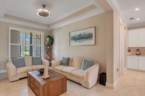 6234 Arcadia Square Vero Beach FL 32966