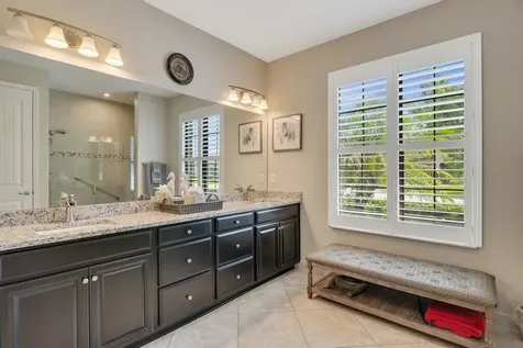 6234 Arcadia Square Vero Beach FL 32966