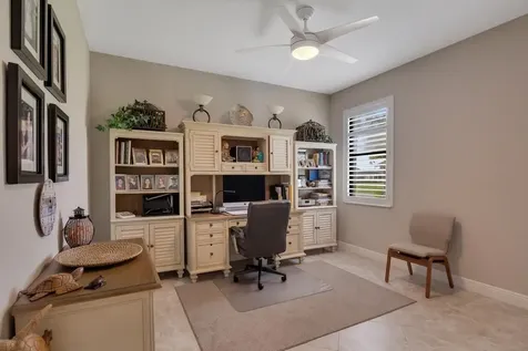 6234 Arcadia Square Vero Beach FL 32966