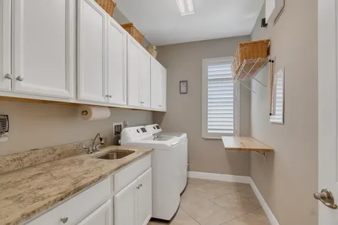6234 Arcadia Square Vero Beach FL 32966