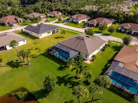 6234 Arcadia Square Vero Beach FL 32966