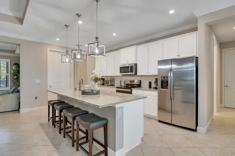 6234 Arcadia Square Vero Beach FL 32966