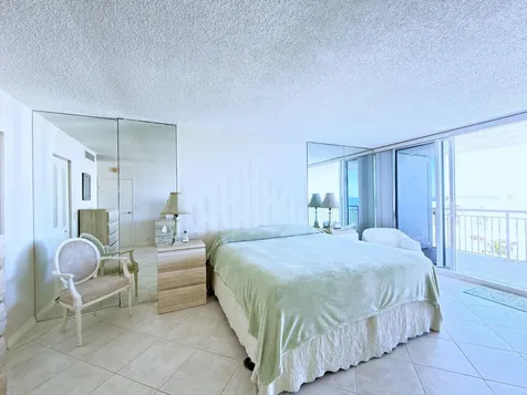 3546 S Ocean Boulevard South Palm Beach FL 33480
